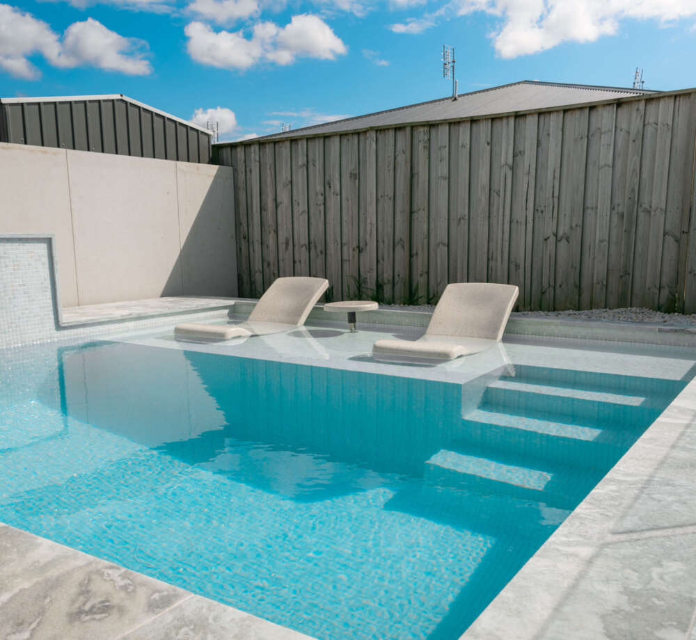 Custom Concrete Pool Gallary